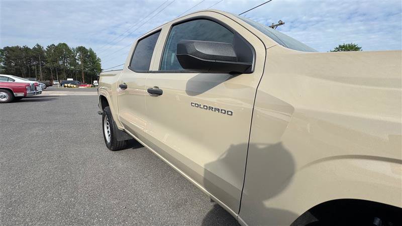 Used 2024 Chevrolet Colorado W/T image 24
