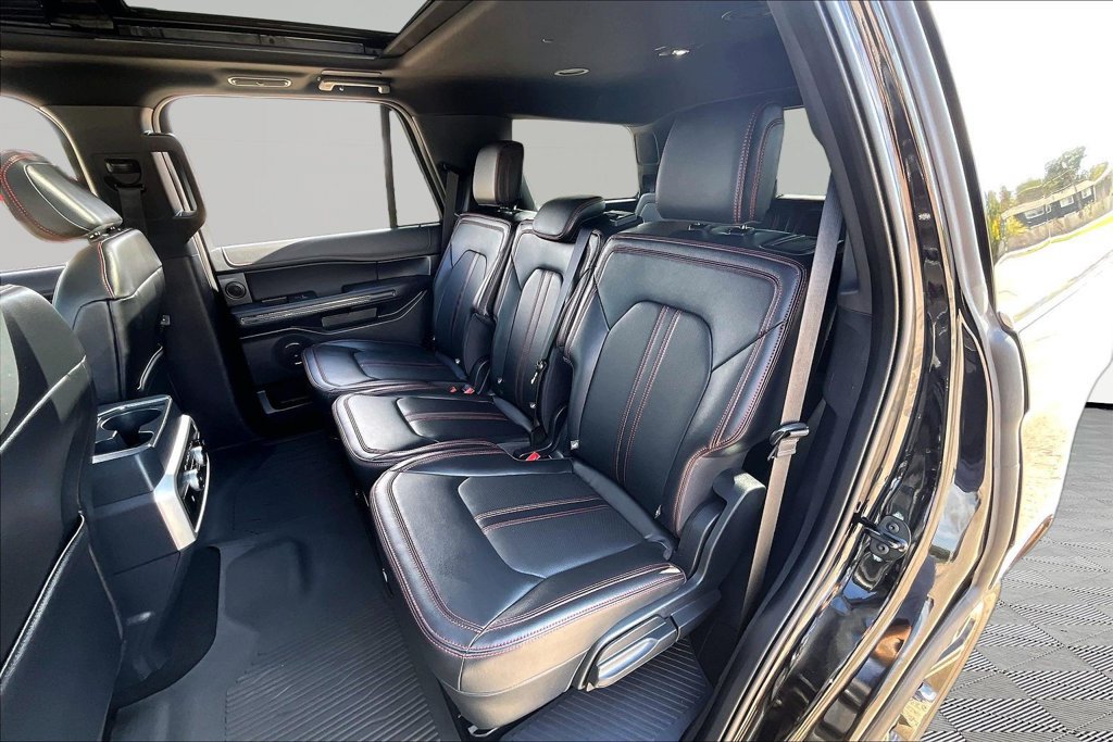 Certified 2024 Ford Expedition Limited AWD/4WD image 26