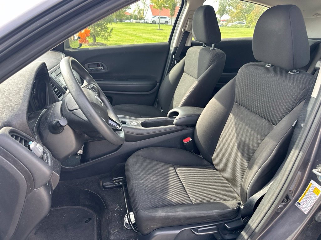 Used 2018 Honda HR-V LX image 14