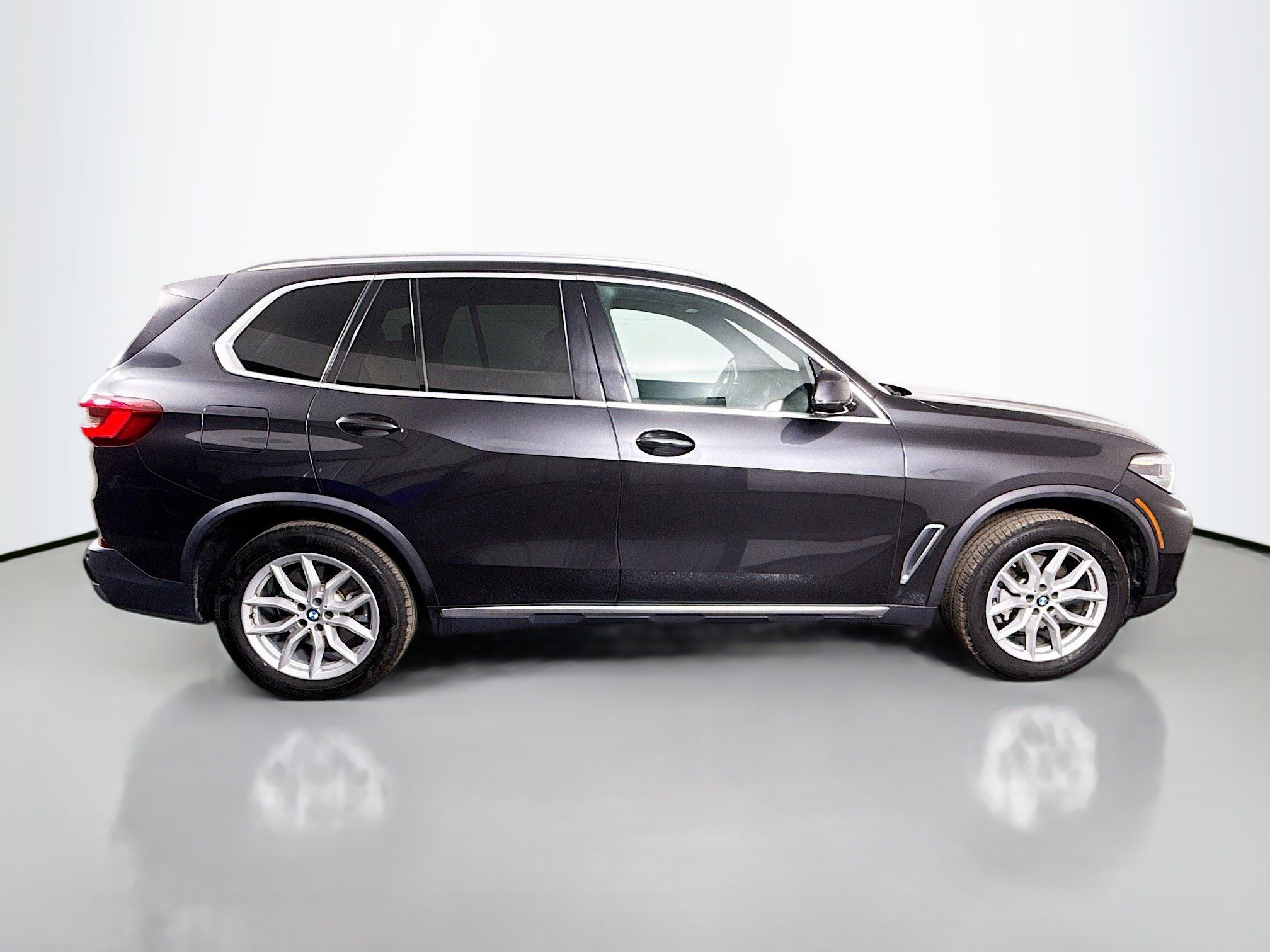 Used 2020 BMW X5 sDrive40i w/ Convenience Package image 11