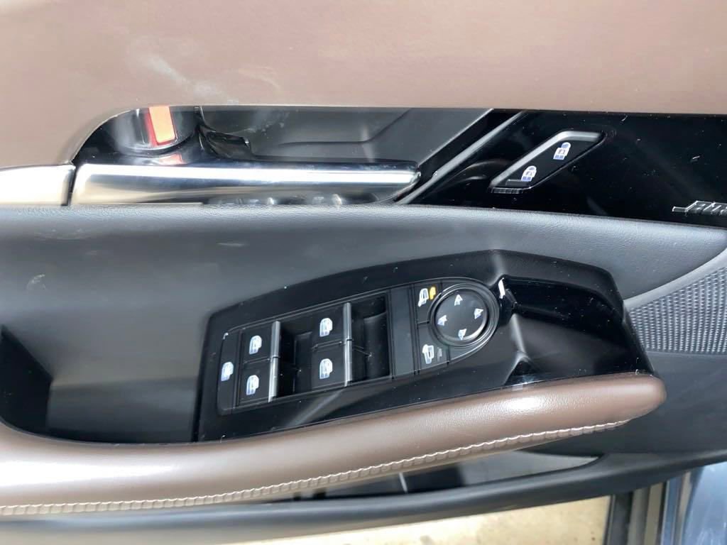 Certified 2025 MAZDA CX-30 2.5 Turbo w/ Premium Plus Pkg image 35