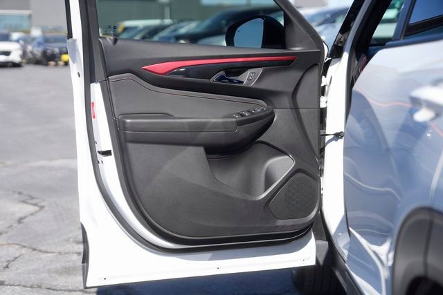 Used 2024 Chevrolet TrailBlazer RS w/ Driver Confidence Package image 29