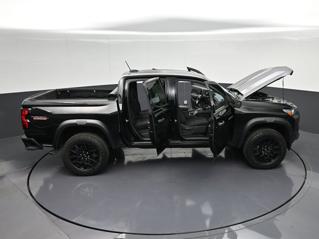 Used 2024 Chevrolet Colorado Trail Boss w/ Advanced Trailering Package AWD/4WD image 39