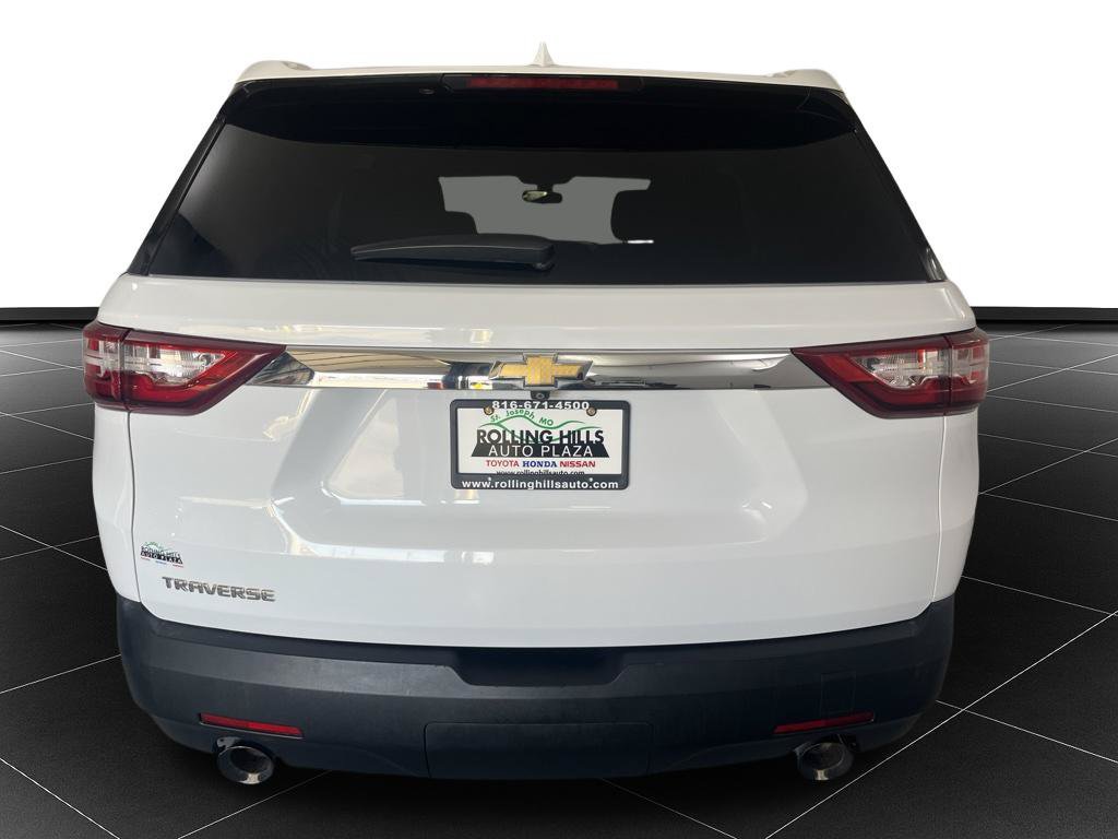 Used 2020 Chevrolet Traverse LS FWD image 4