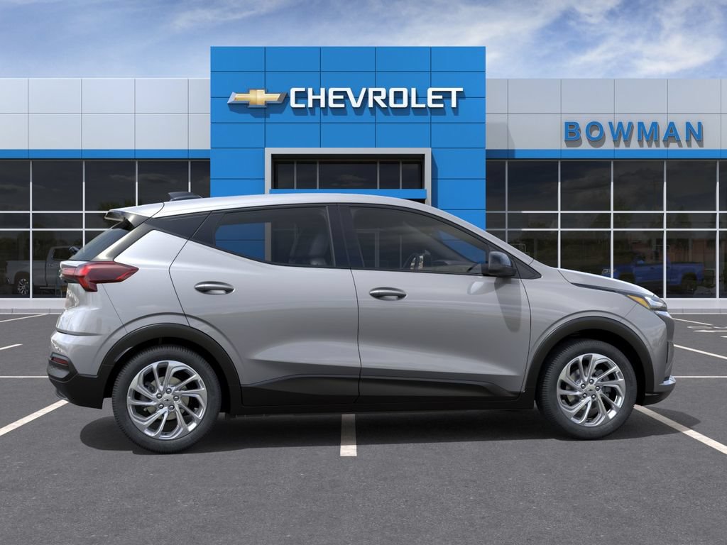 New 2027 Chevrolet Bolt LT w/ Comfort Package FWD image 5