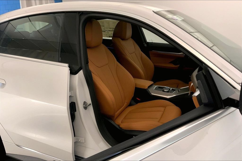 New 2026 BMW i4 xDrive40i w/ Premium Package AWD/4WD image 7