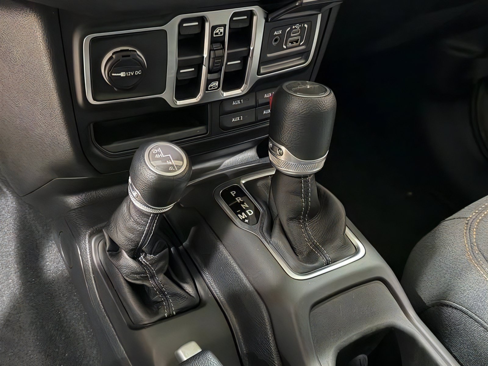 New 2026 Jeep Gladiator Sport AWD/4WD image 36
