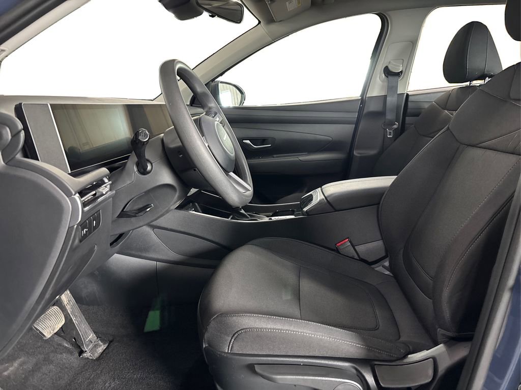 Certified 2026 Hyundai Tucson SE AWD/4WD image 9