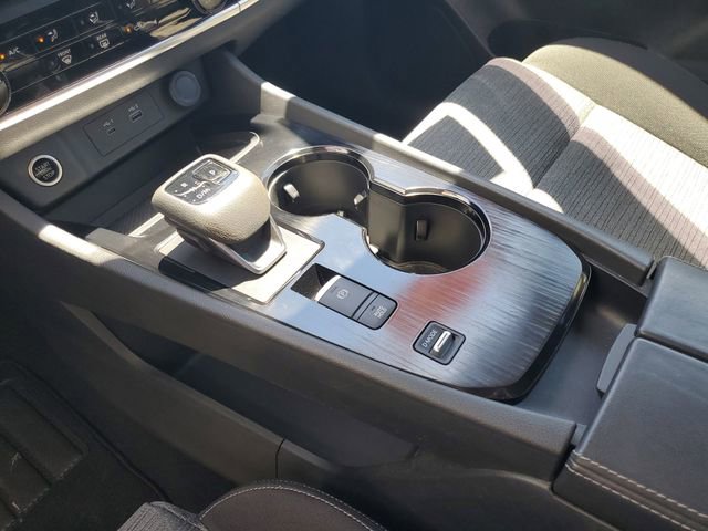 Certified 2021 Nissan Rogue S image 15