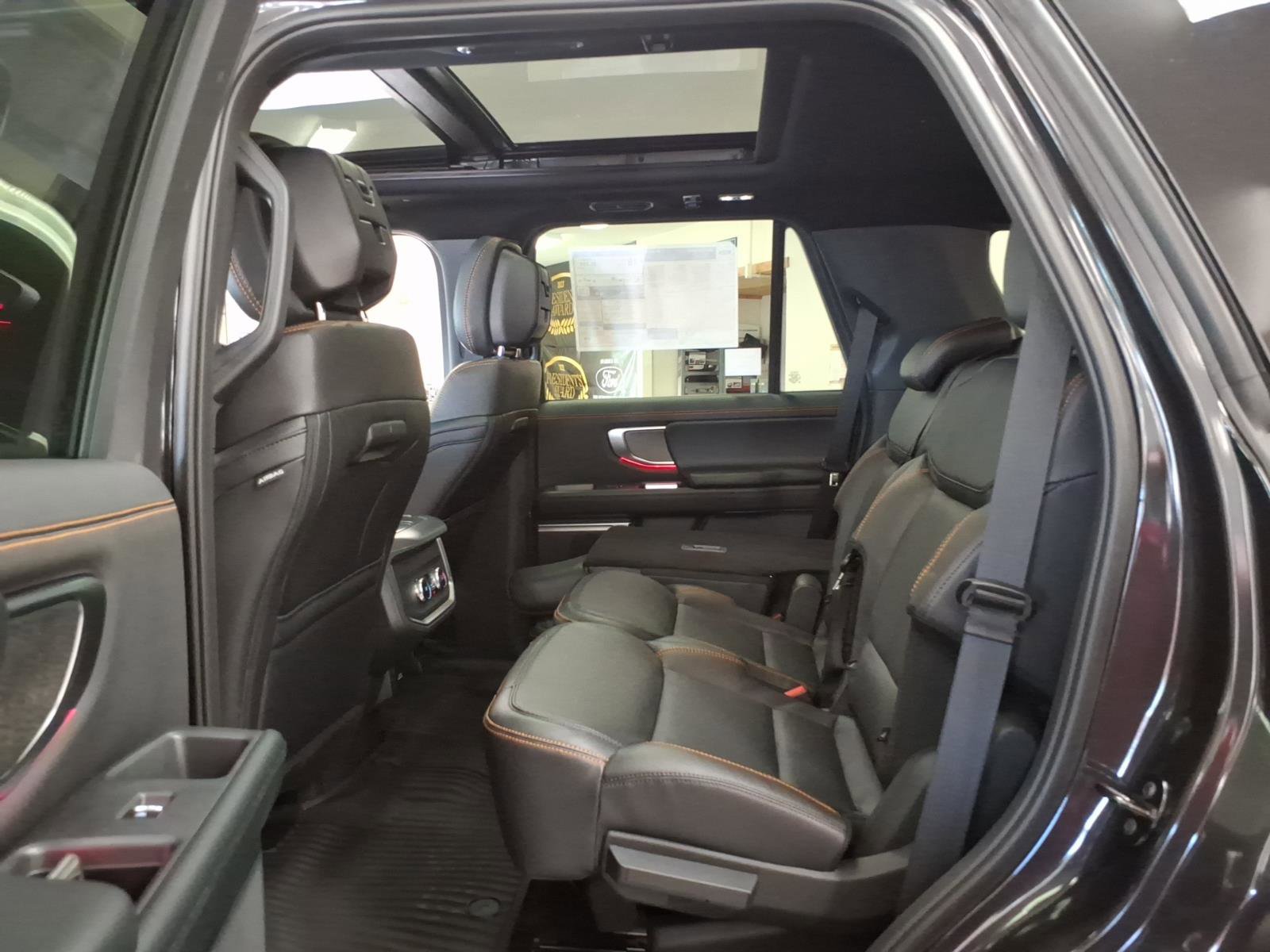 New 2026 Ford Expedition Tremor image 6