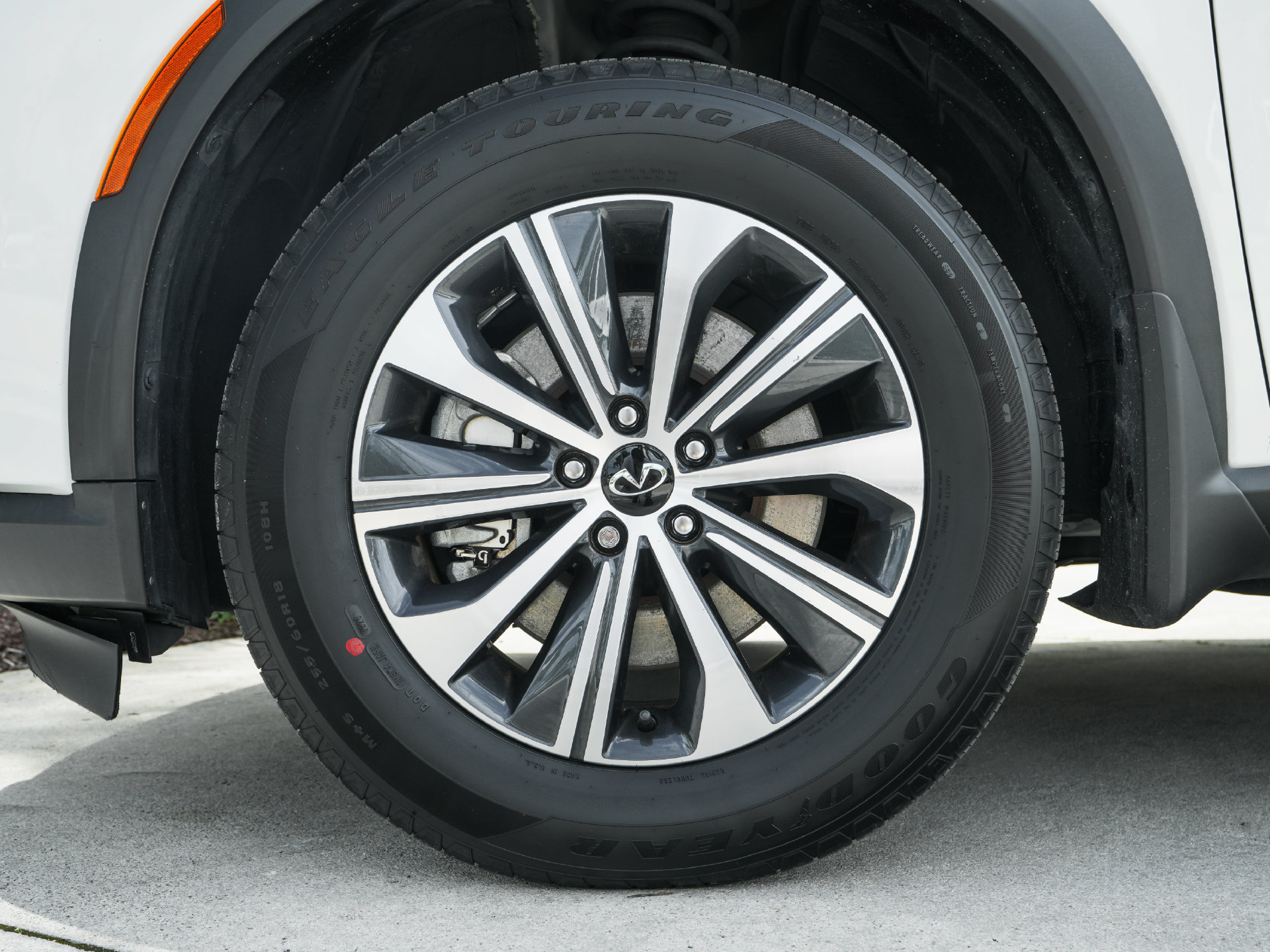 Used 2024 INFINITI QX60 Pure FWD image 34