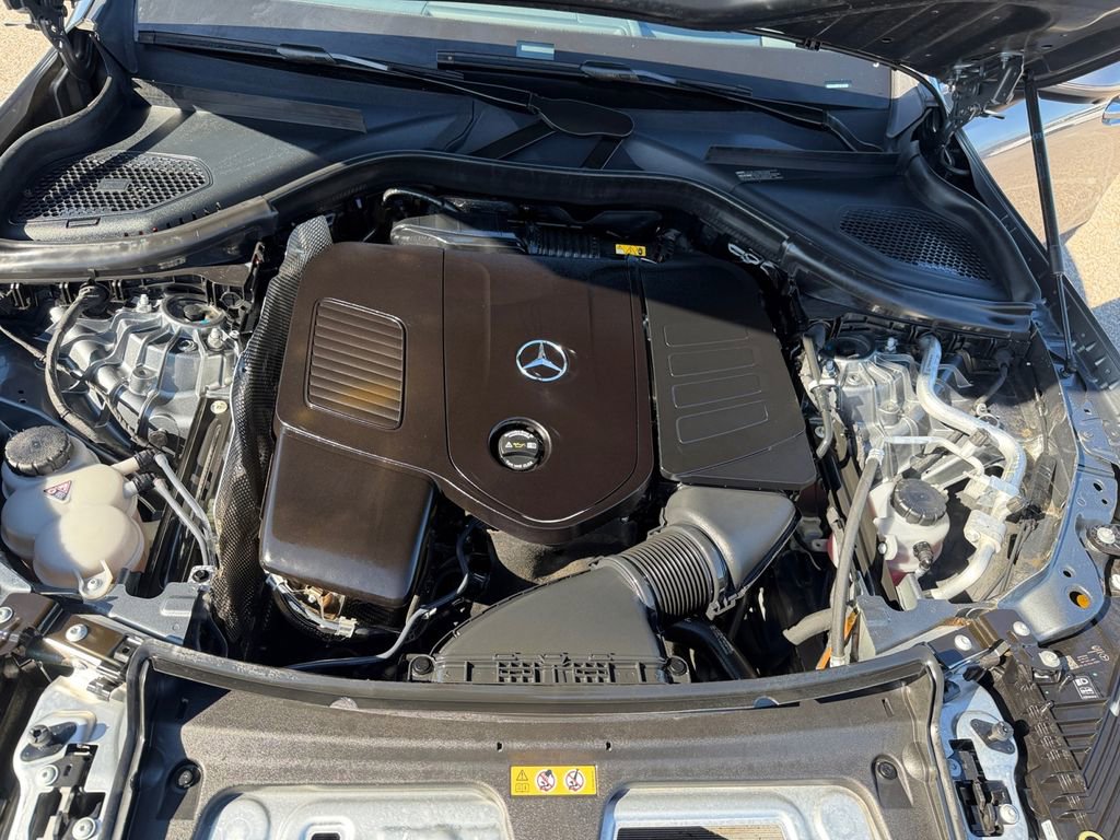 Used 2023 Mercedes-Benz GLC 300 4MATIC image 23