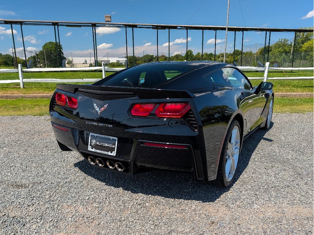 Used 2016 Chevrolet Corvette Stingray Coupe w/ 2LT Preferred Equipment Group RWD image 5