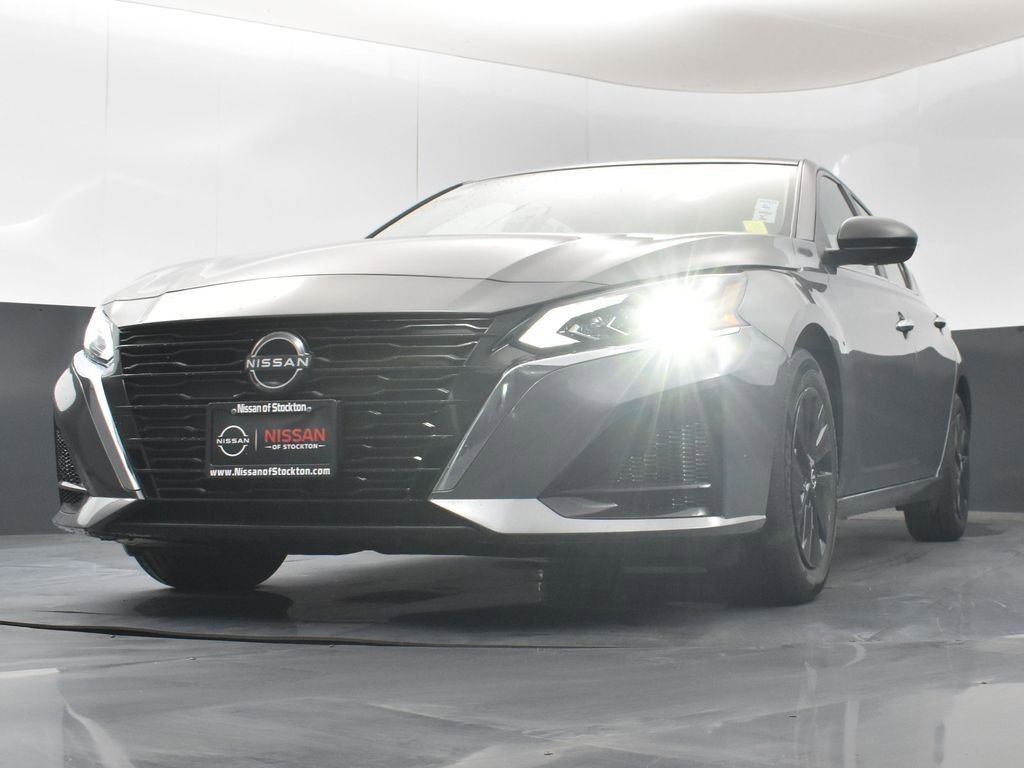 Used 2024 Nissan Altima 2.5 S image 37