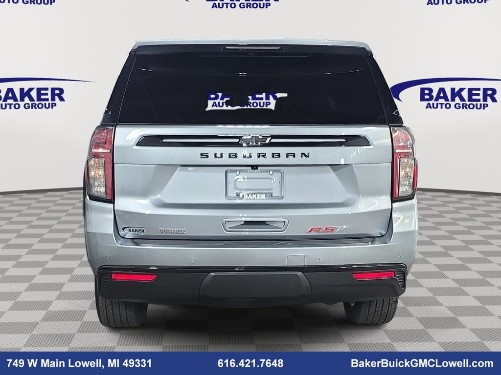 Used 2024 Chevrolet Suburban RST w/ Luxury Package image 5