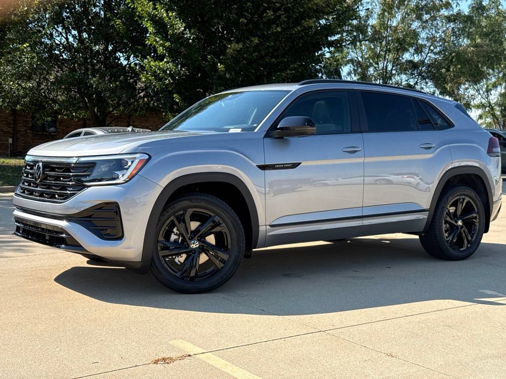 New 2026 Volkswagen Atlas Cross Sport SEL R-Line AWD/4WD image 6
