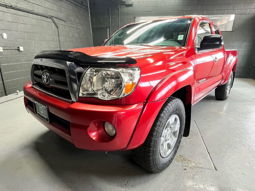 Used 2009 Toyota Tacoma w/ SR5 & TRD Off-Road Packages image 1