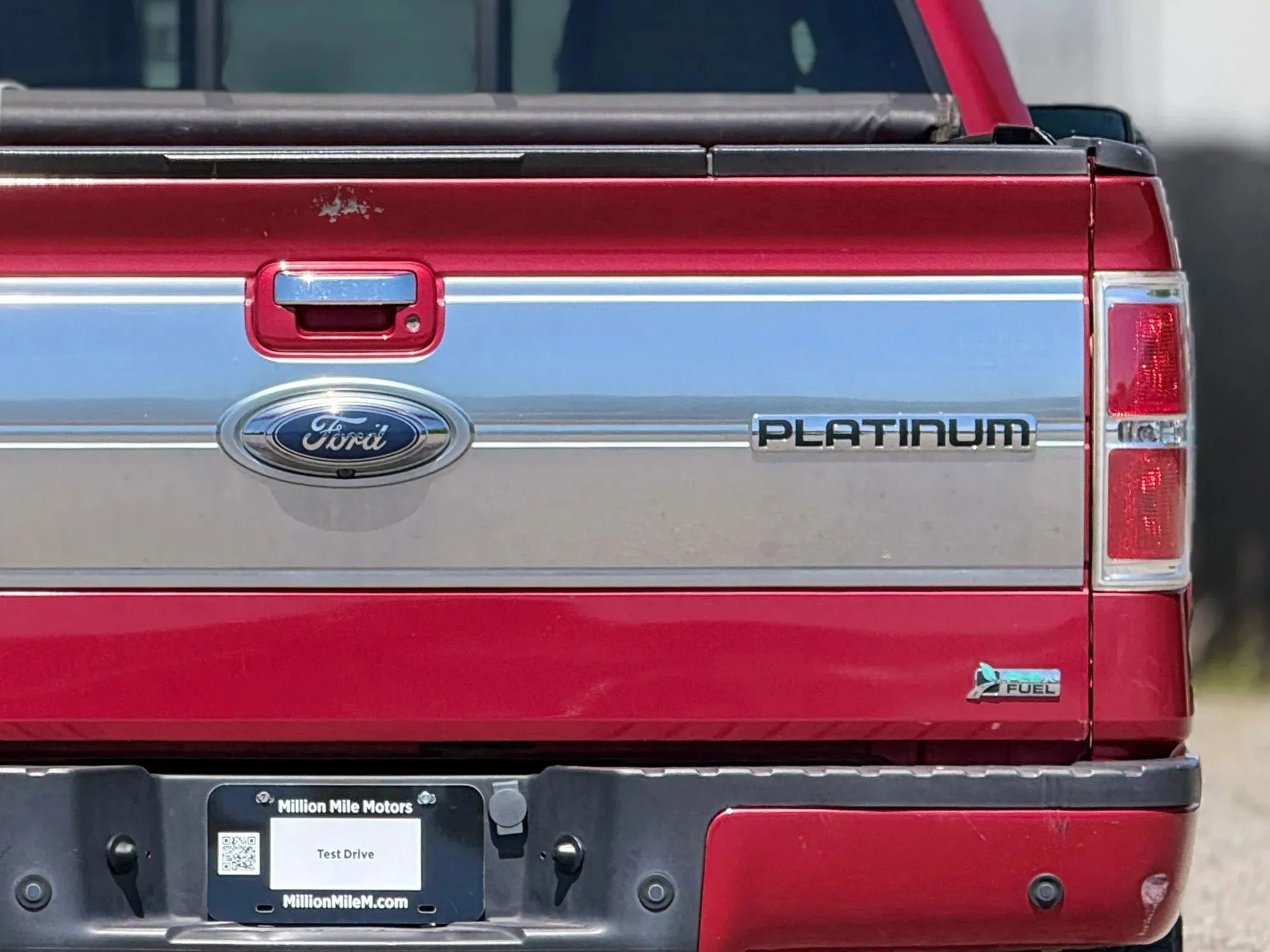 Used 2010 Ford F150 Platinum image 14