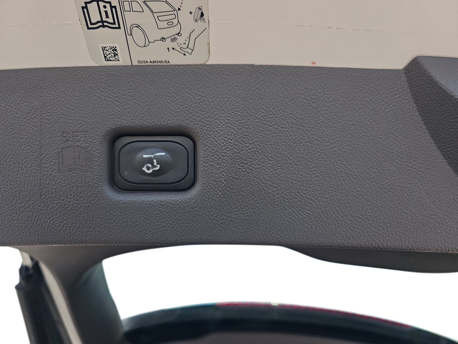 Used 2017 Lincoln MKX Reserve AWD/4WD image 31
