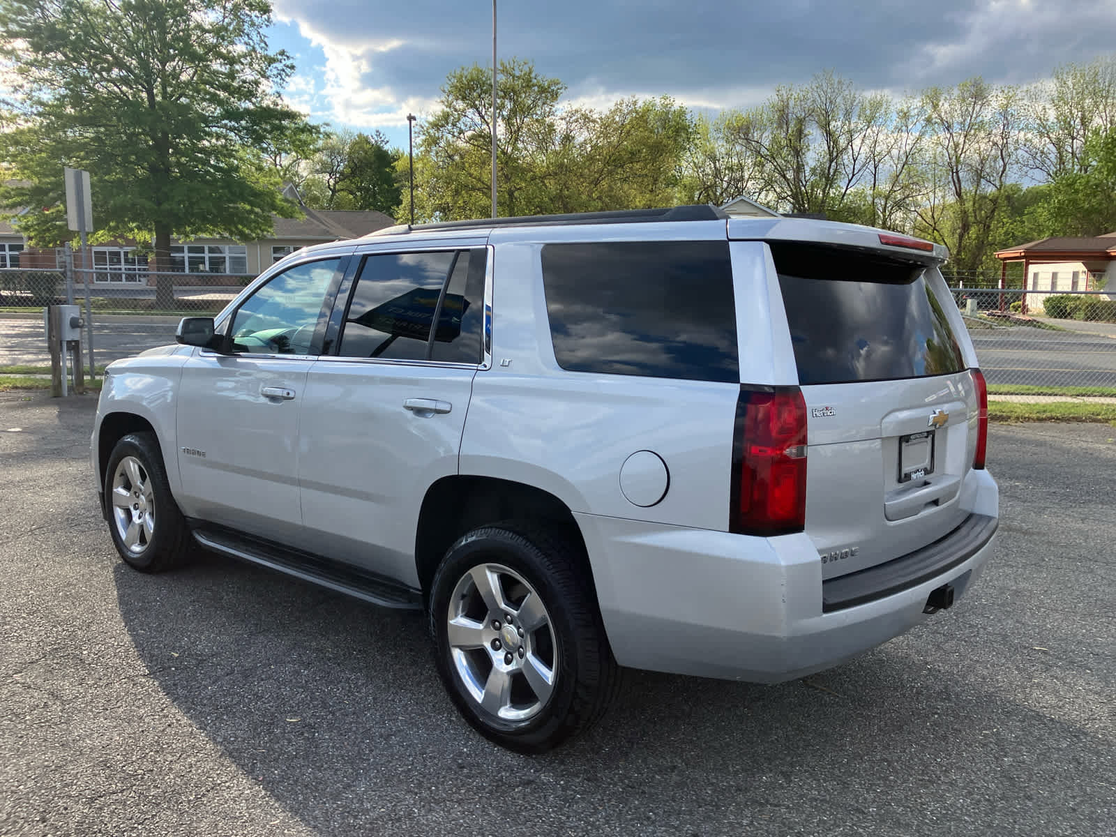 Used 2015 Chevrolet Tahoe LT AWD/4WD image 4