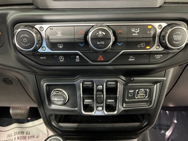 Used 2022 Jeep Wrangler Unlimited Sport AWD/4WD image 28