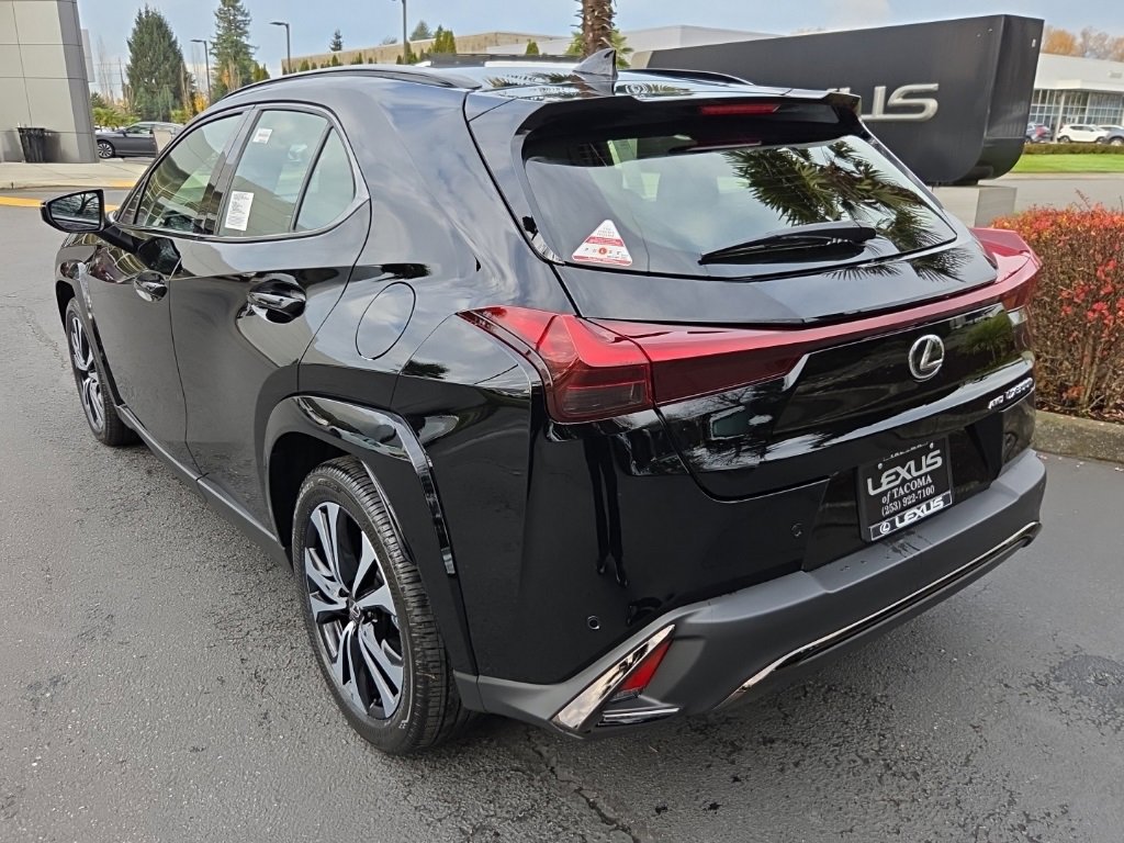 New 2025 Lexus UX 300h AWD image 3
