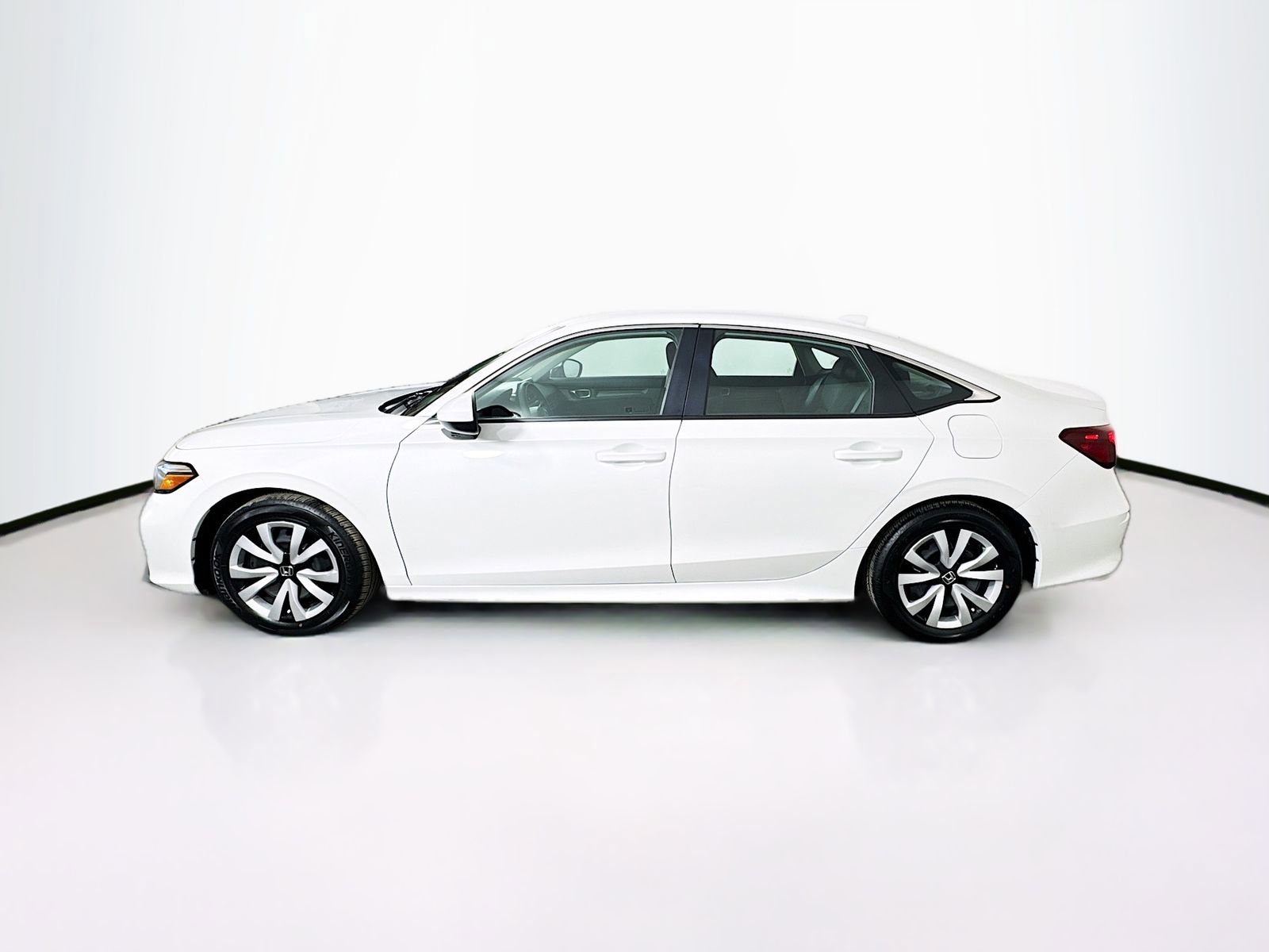 Used 2025 Honda Civic LX image 3