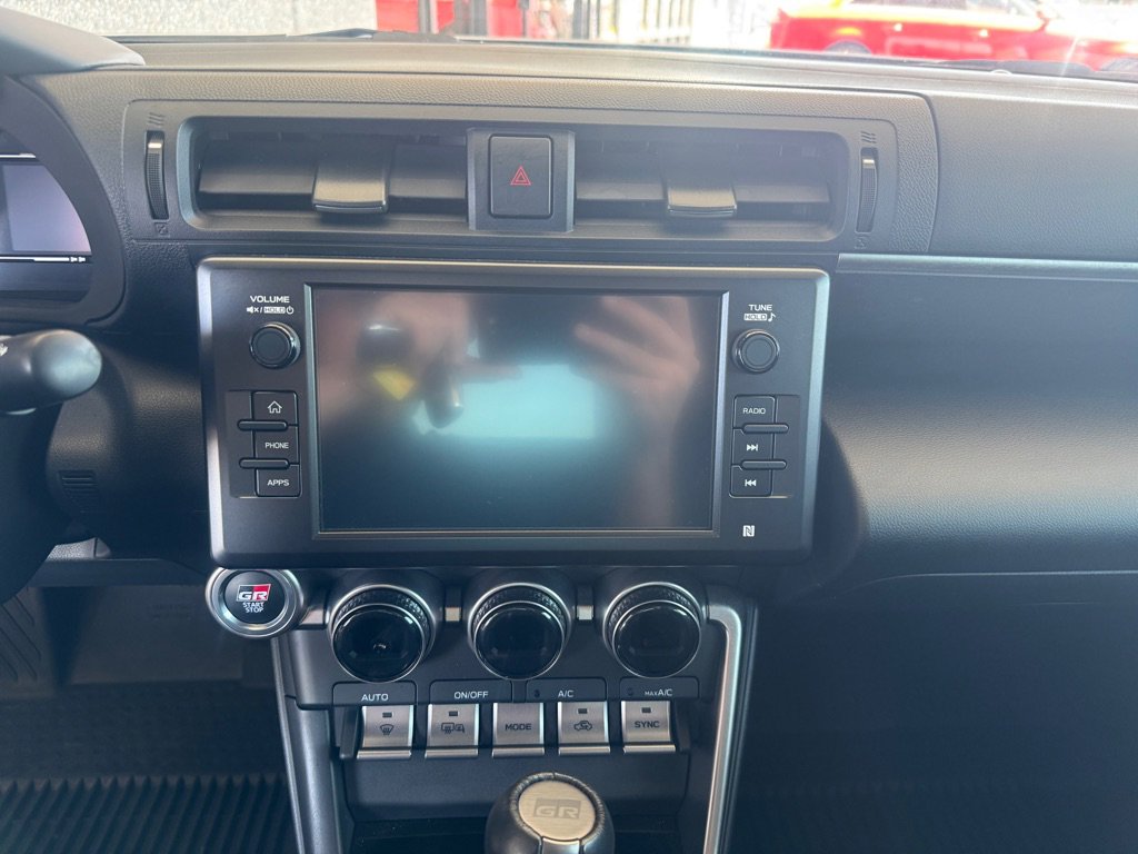 Used 2024 Toyota GR86 image 12