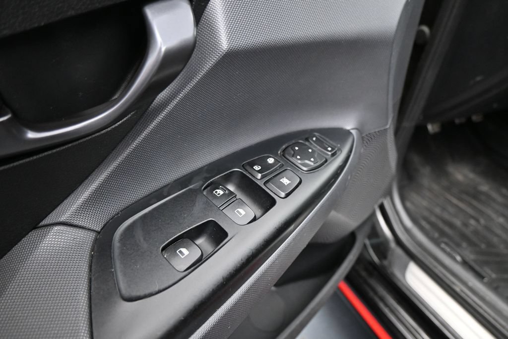 Used 2020 Hyundai Veloster N w/ Performance Package FWD image 11