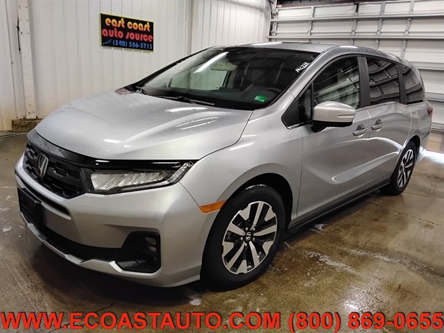 Used 2025 Honda Odyssey EX-L image 4