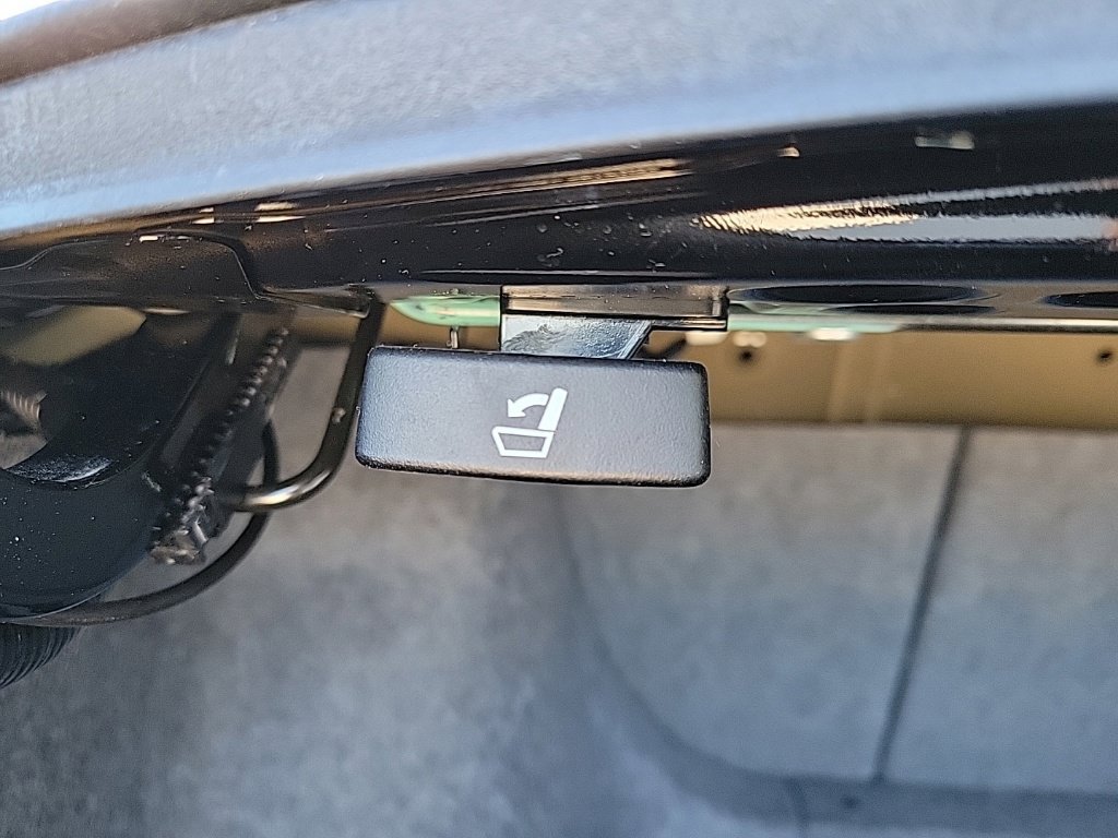 Used 2018 Honda Accord Sport image 17