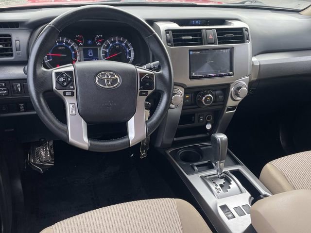 Used 2014 Toyota 4Runner SR5 image 6