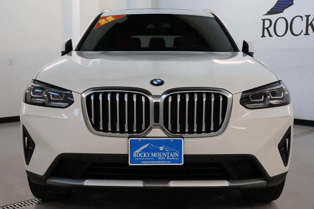 Used 2022 BMW X3 xDrive30i w/ Convenience Package AWD/4WD image 2