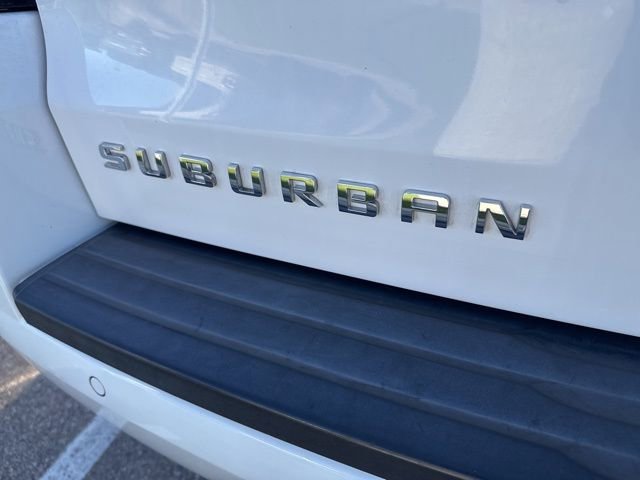 Used 2019 Chevrolet Suburban LT image 16