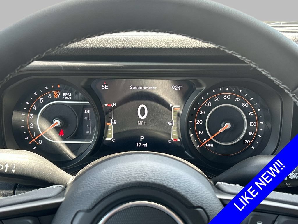 Certified 2025 Jeep Gladiator Sport AWD/4WD image 20