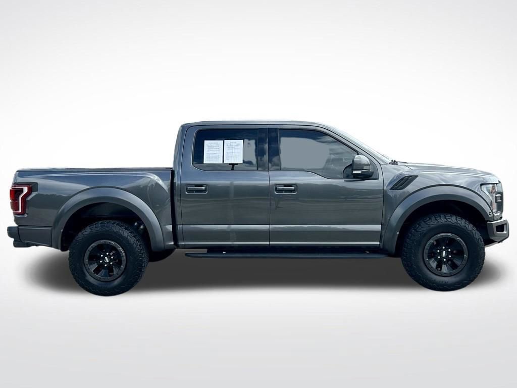 Used 2018 Ford F150 Raptor w/ Equipment Group 802A Luxury image 4