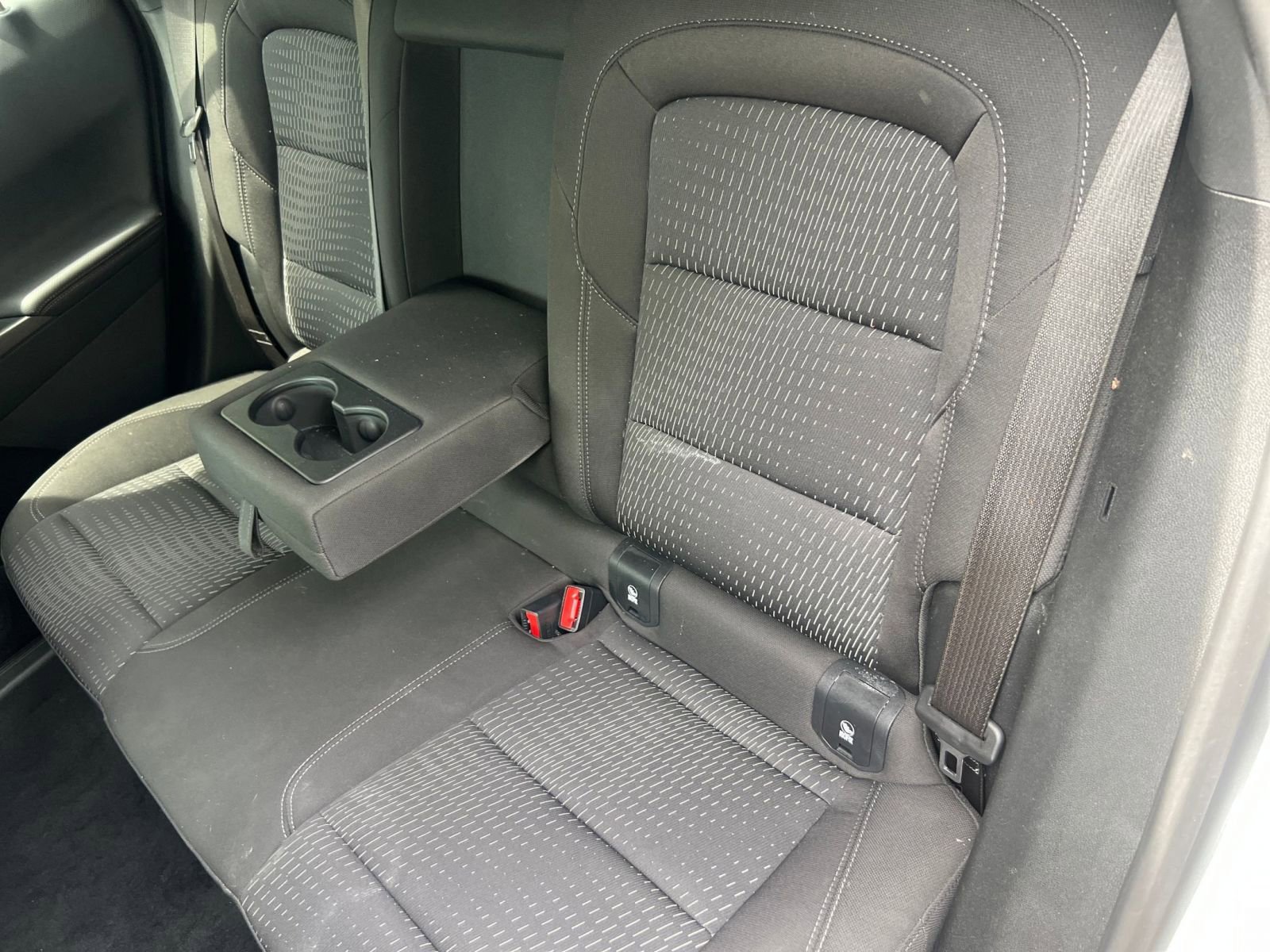 Used 2025 Chevrolet Equinox LT image 33