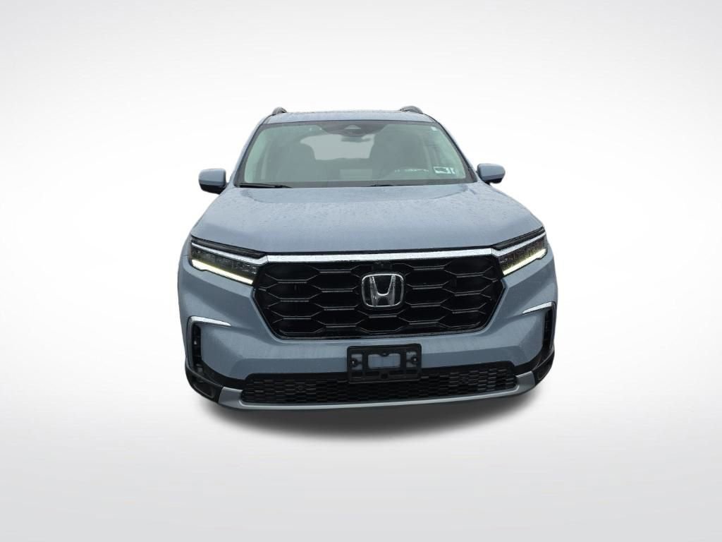 Used 2023 Honda Pilot Elite image 2