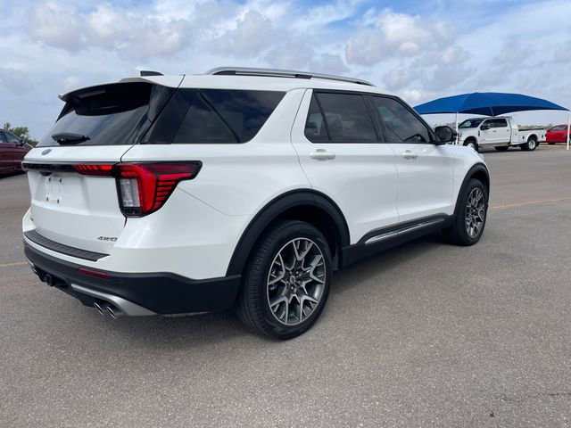 Used 2025 Ford Explorer Platinum w/ Ultimate Package image 3