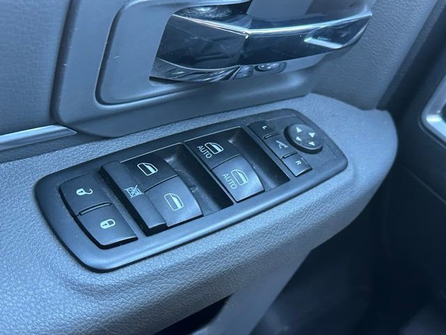 Used 2018 RAM 1500 Big Horn image 18