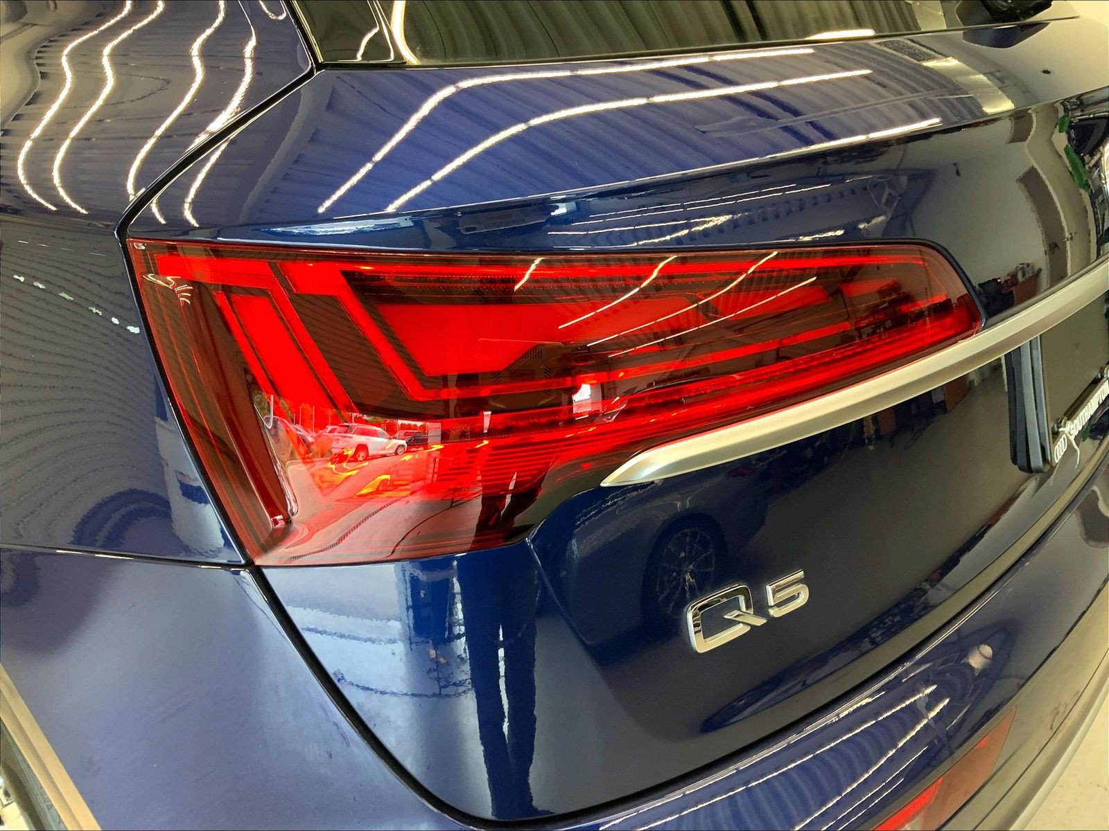 Certified 2023 Audi Q5 2.0T Premium Plus w/ Premium Plus Package AWD/4WD image 28