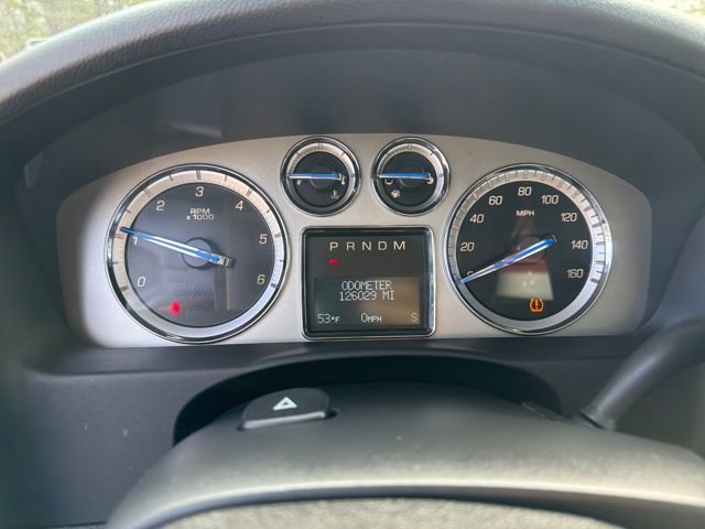 Used 2011 Cadillac Escalade EXT Luxury image 16