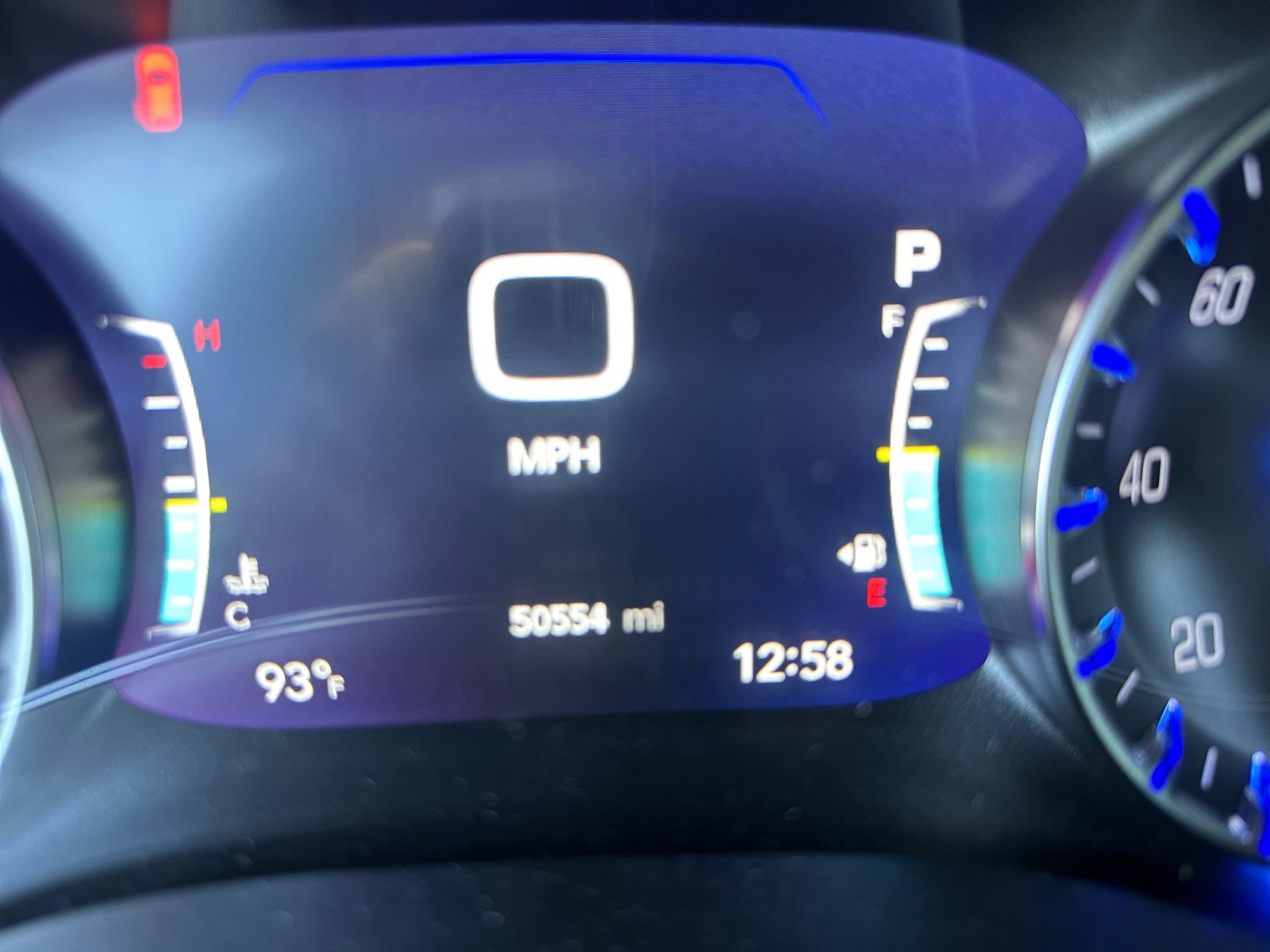 Used 2025 Chrysler Pacifica Limited FWD image 18