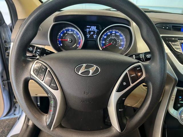 Used 2012 Hyundai Elantra GLS w/ Preferred Pkg 3 FWD image 9