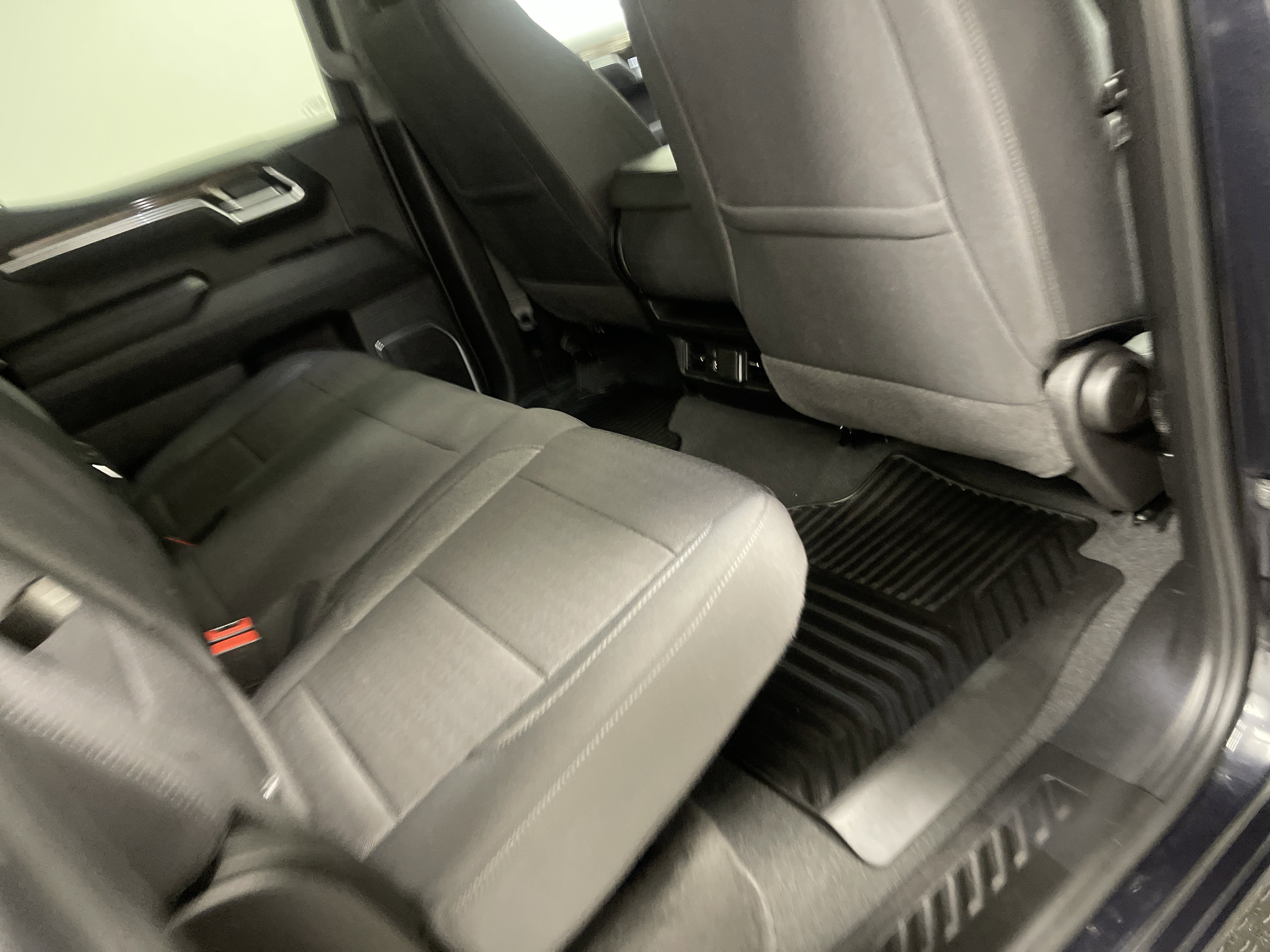 Used 2025 GMC Sierra 1500 Elevation image 21