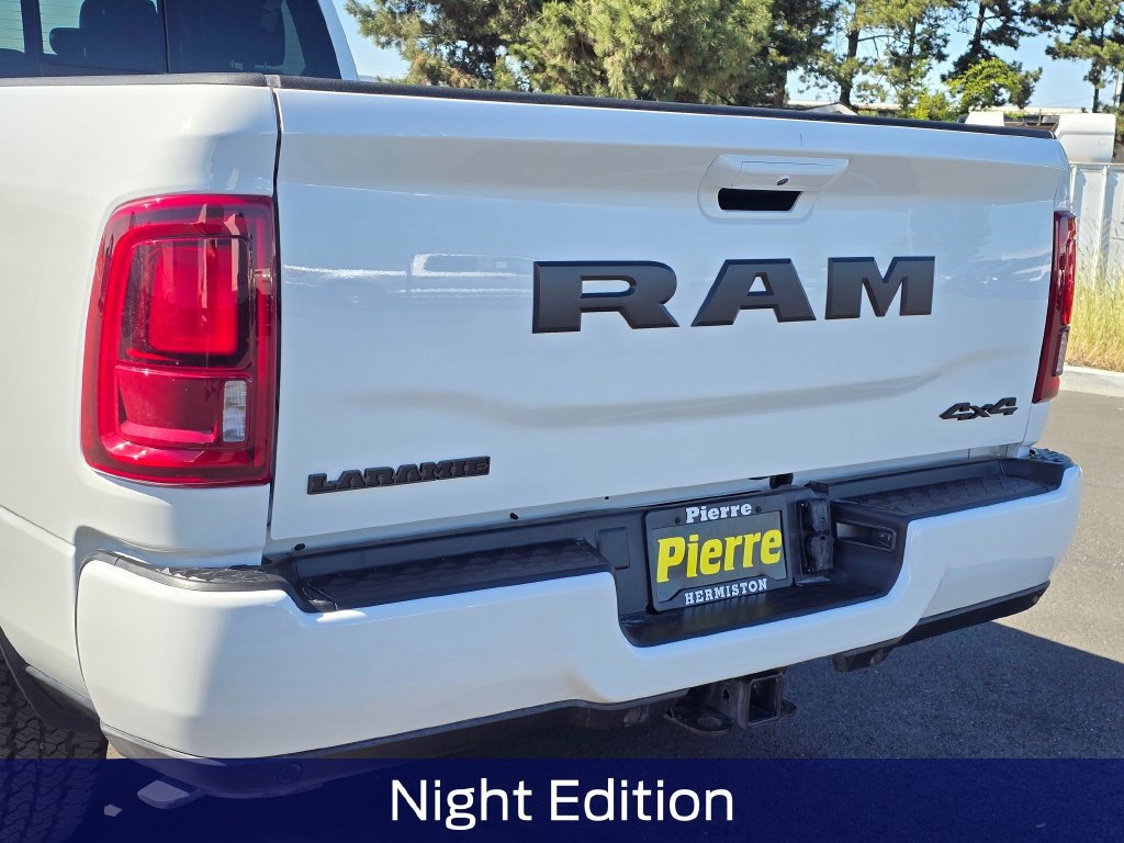 New 2026 RAM 3500 Laramie AWD/4WD image 8