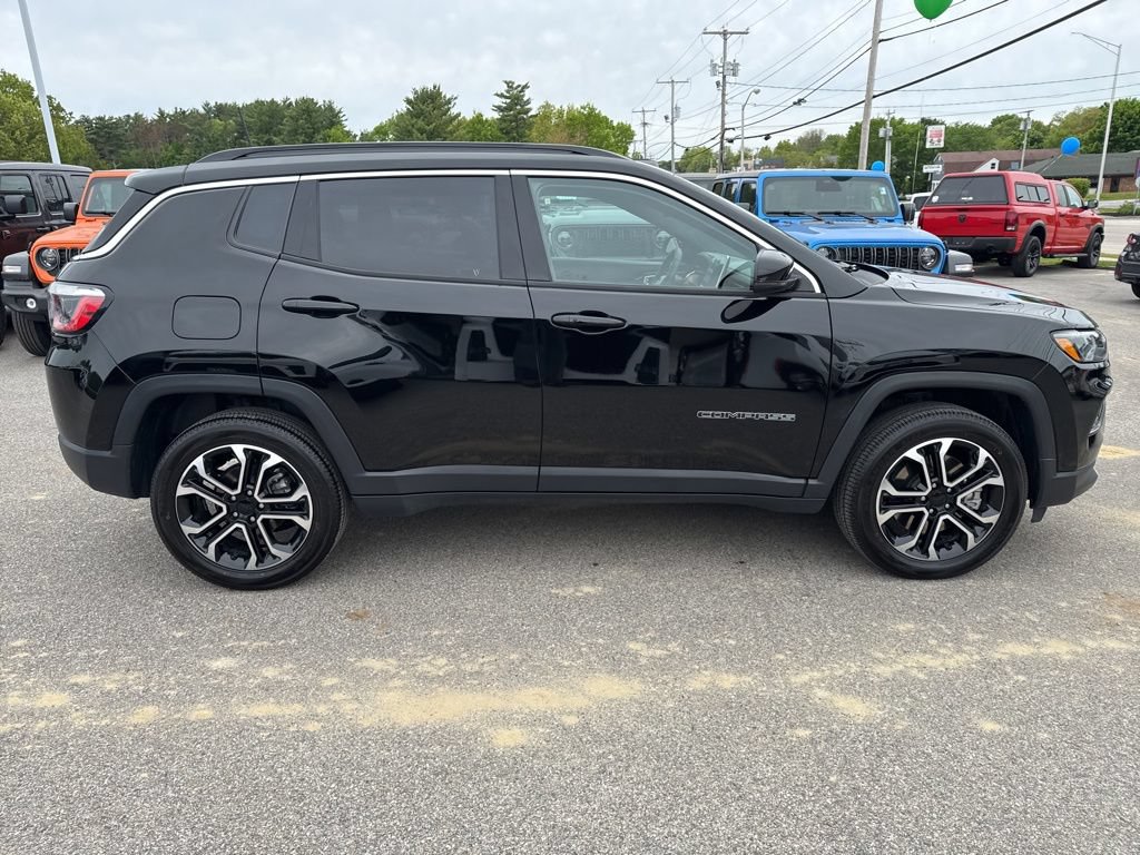 Certified 2023 Jeep Compass Limited w/ Sun and Sound Group AWD/4WD image 6