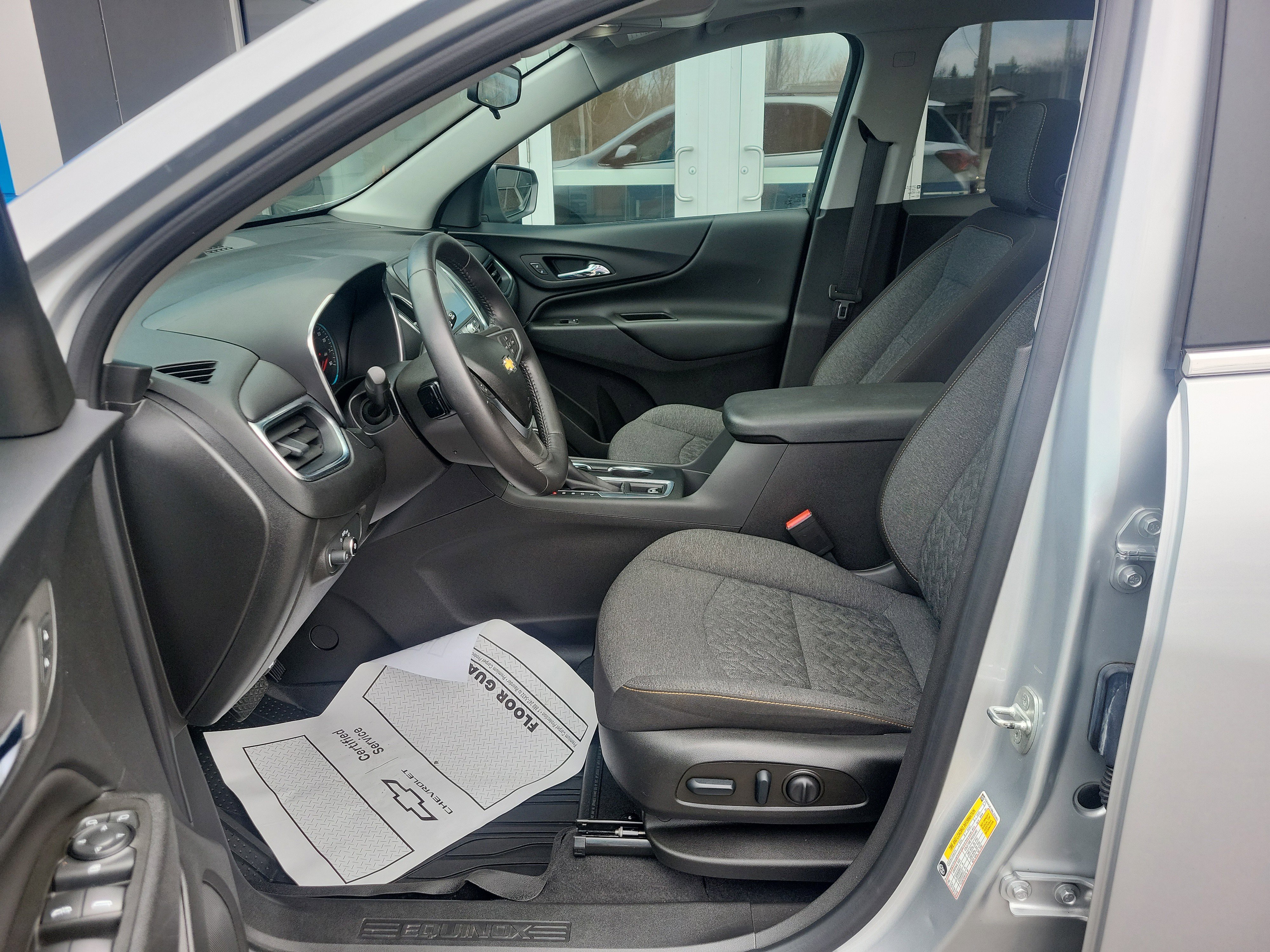 Certified 2022 Chevrolet Equinox LT AWD/4WD image 5