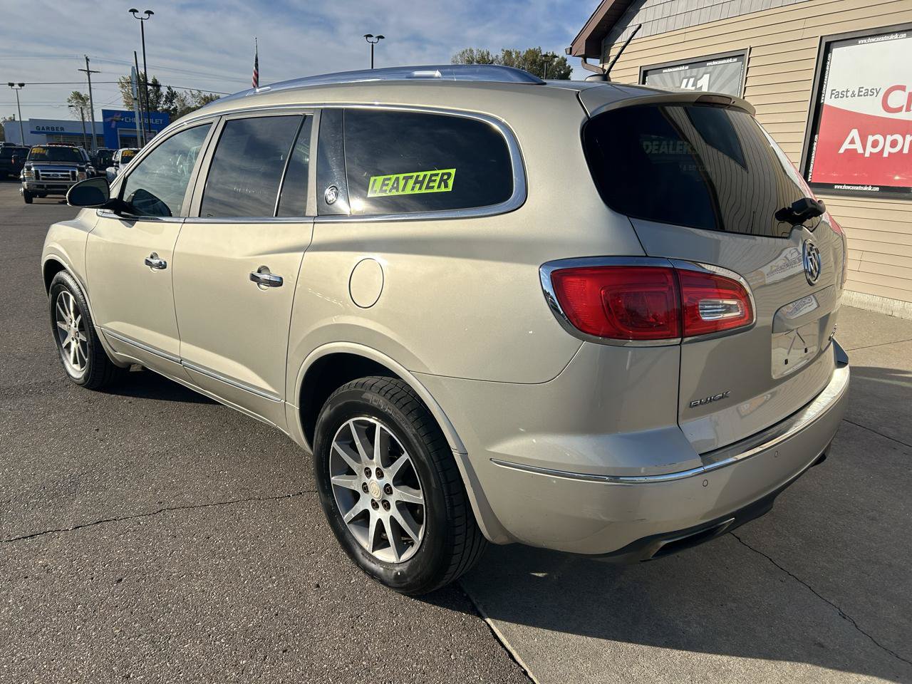 Used 2013 Buick Enclave Leather FWD image 7