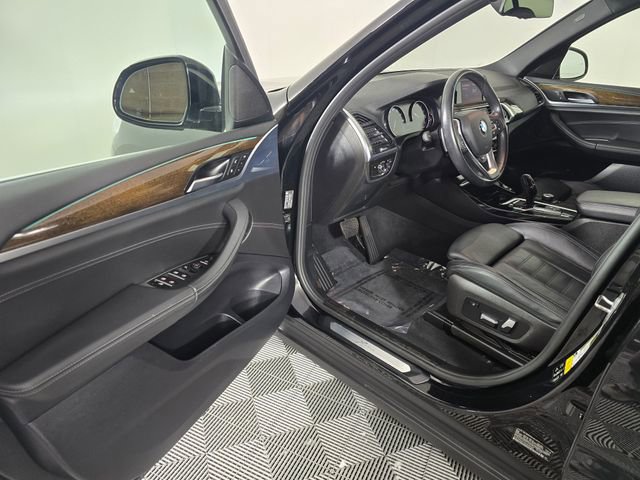 Used 2019 BMW X3 xDrive30i w/ Driving Assistance Package AWD/4WD image 21